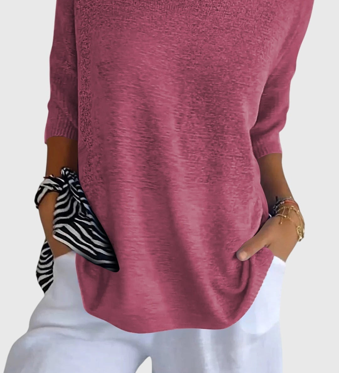 Caroline | Stylish V-Neck Blouse