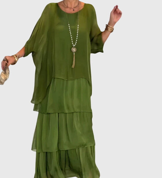 Patricia | Elegant Long and Flowing Dress