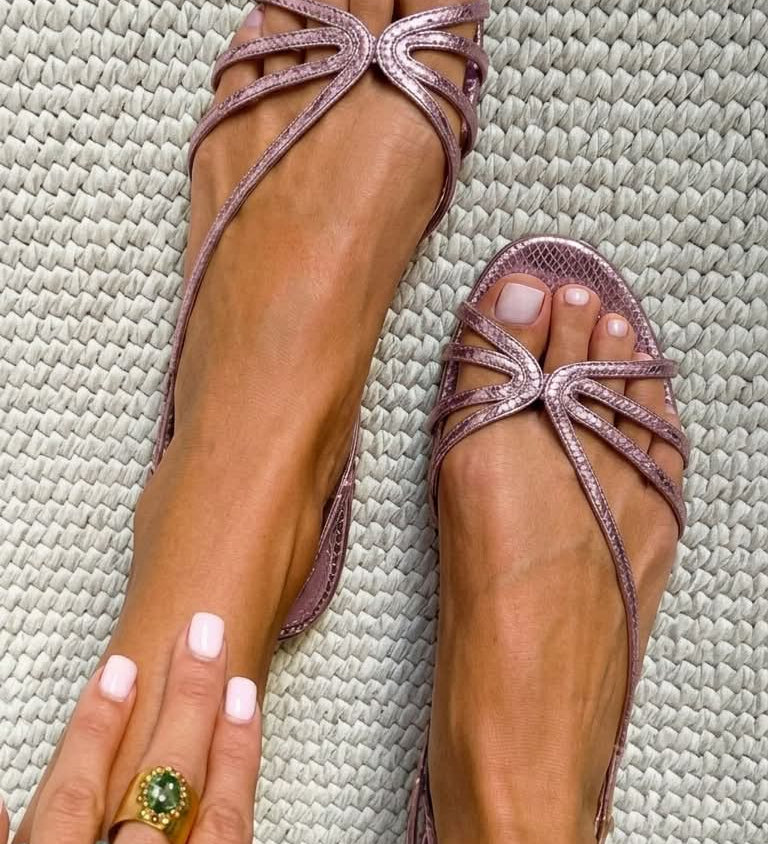 Ginevra | Golden Sandals Summer Elegance