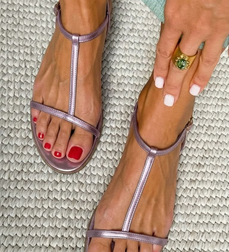 Rosalba | Golden Sandals for Spring