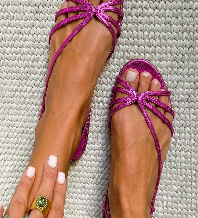 Ginevra | Golden Sandals Summer Elegance