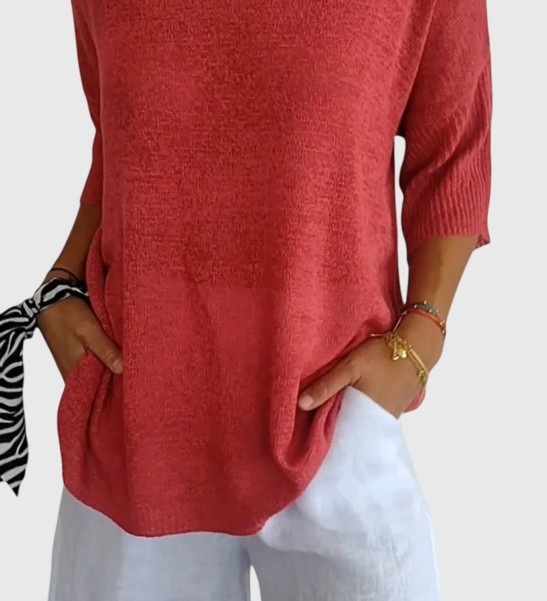 Caroline | Stylish V-Neck Blouse