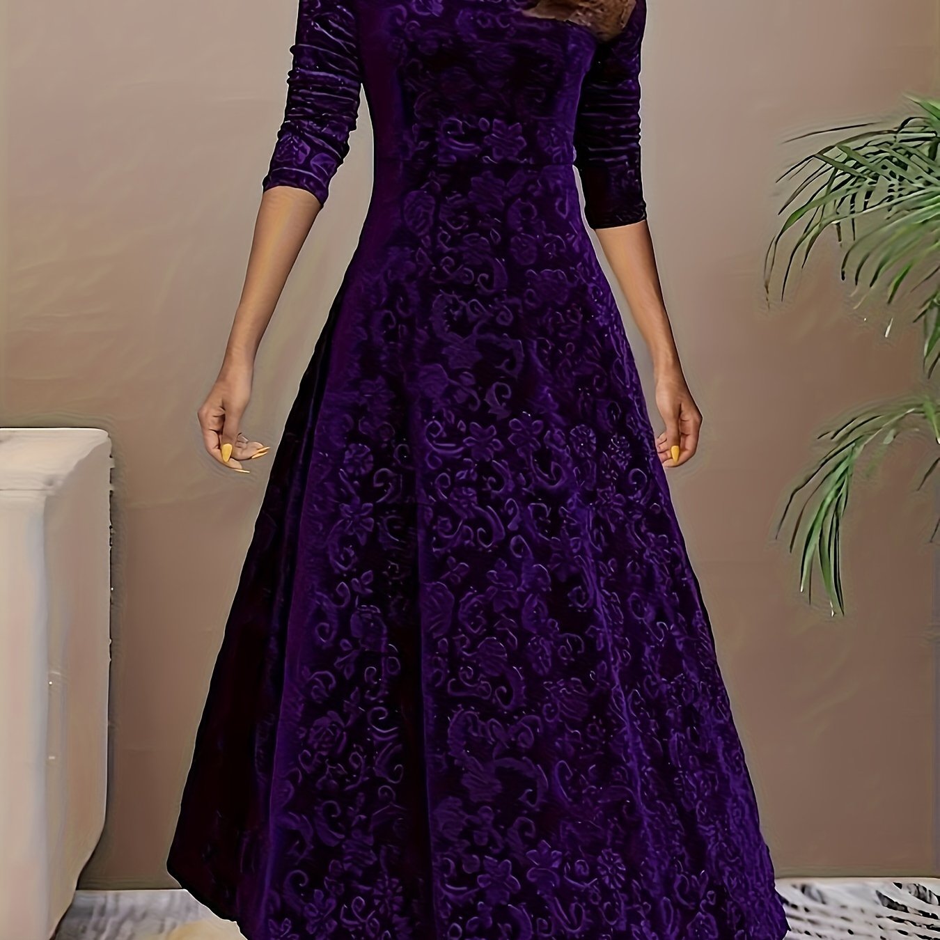 Julie | Elegant Patterned Maxi Dress