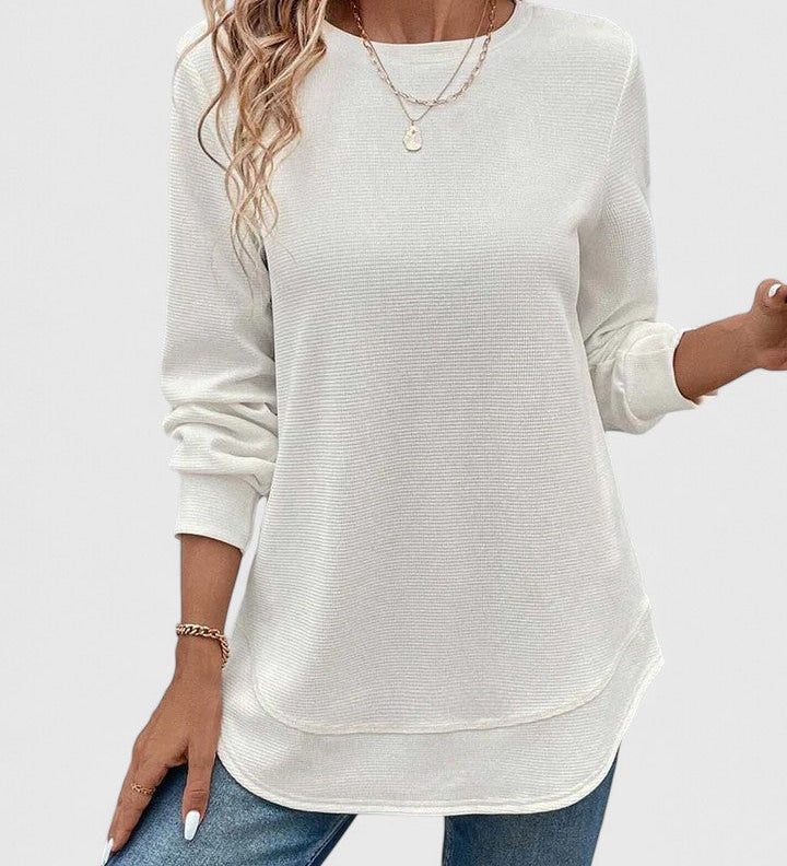 Céline | Chic Long Sleeve Top with Elegant Round Neck