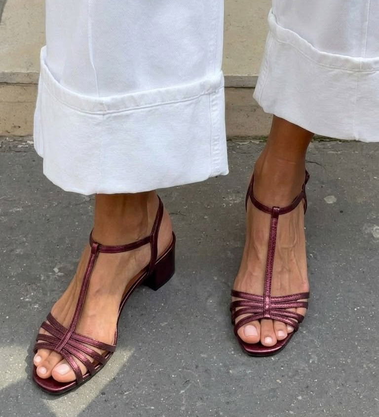 Allegra | Golden Sandals Everyday Elegance