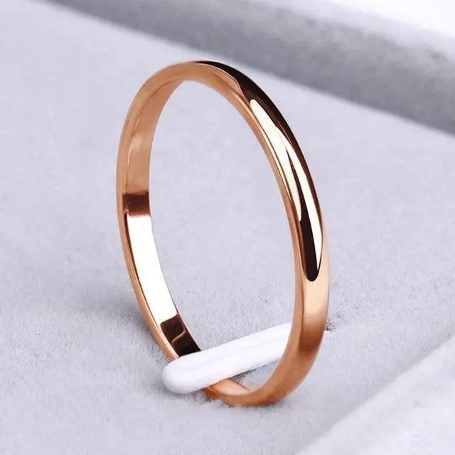 Elegant Gold and Silver Ring