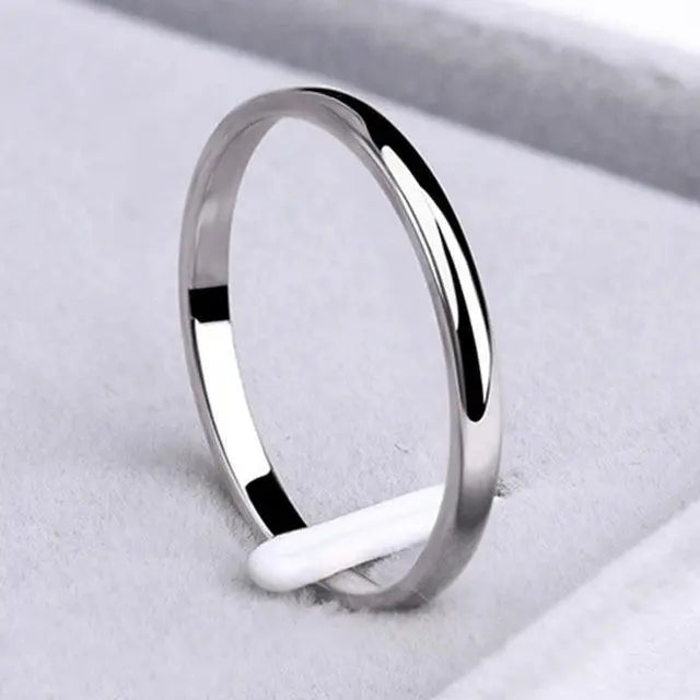 Elegant Gold and Silver Ring