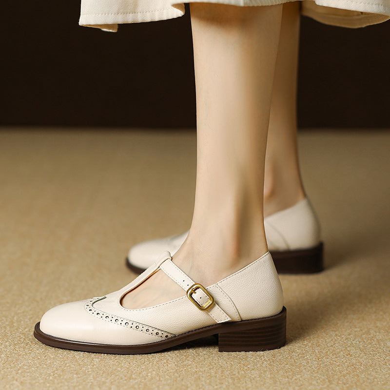 Manon | Classic Mary Jane Footwear