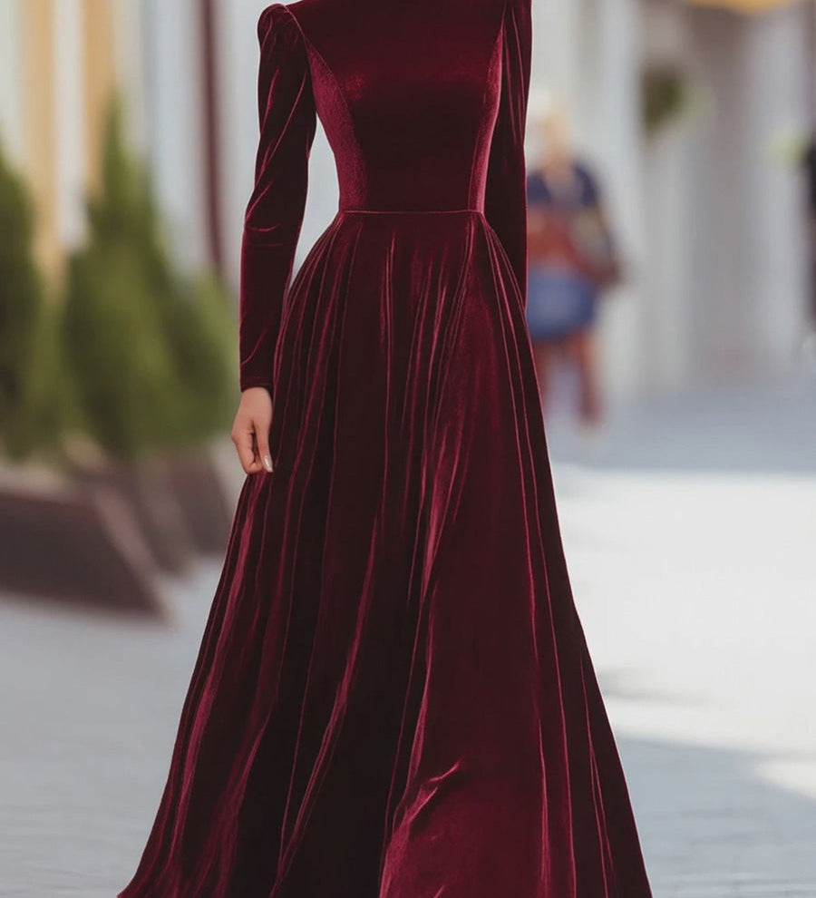 Éléonore | Maxi Velvet Dress with High Neck