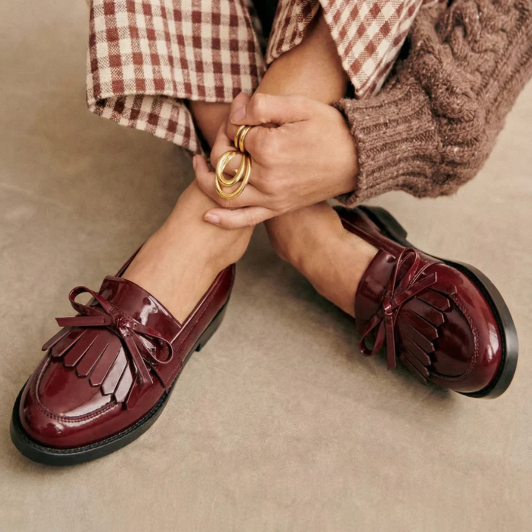 Cordelia - Chic Bow-Embellished Moccasins