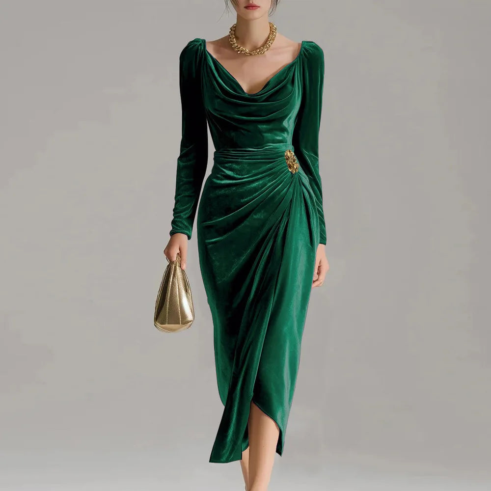 Sandra | Elegant Velvet Midi Dress