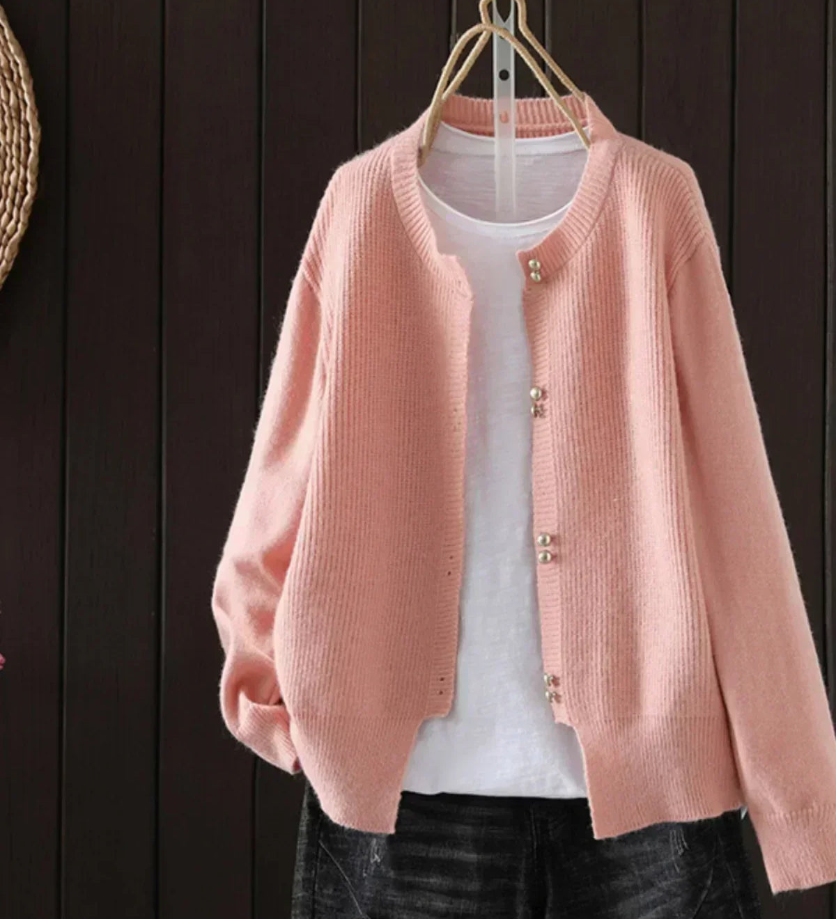 Auri | Cozy Cardigan for Ultimate Comfort