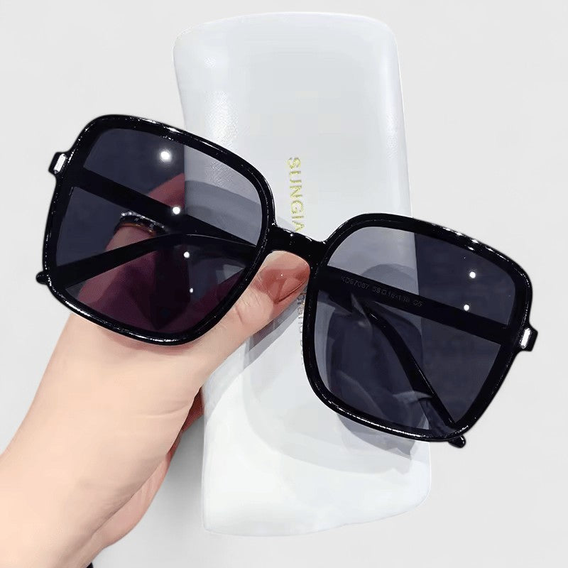 Destinie | Chic Sunglasses Collection