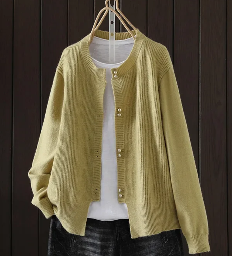 Auri | Cozy Cardigan for Ultimate Comfort