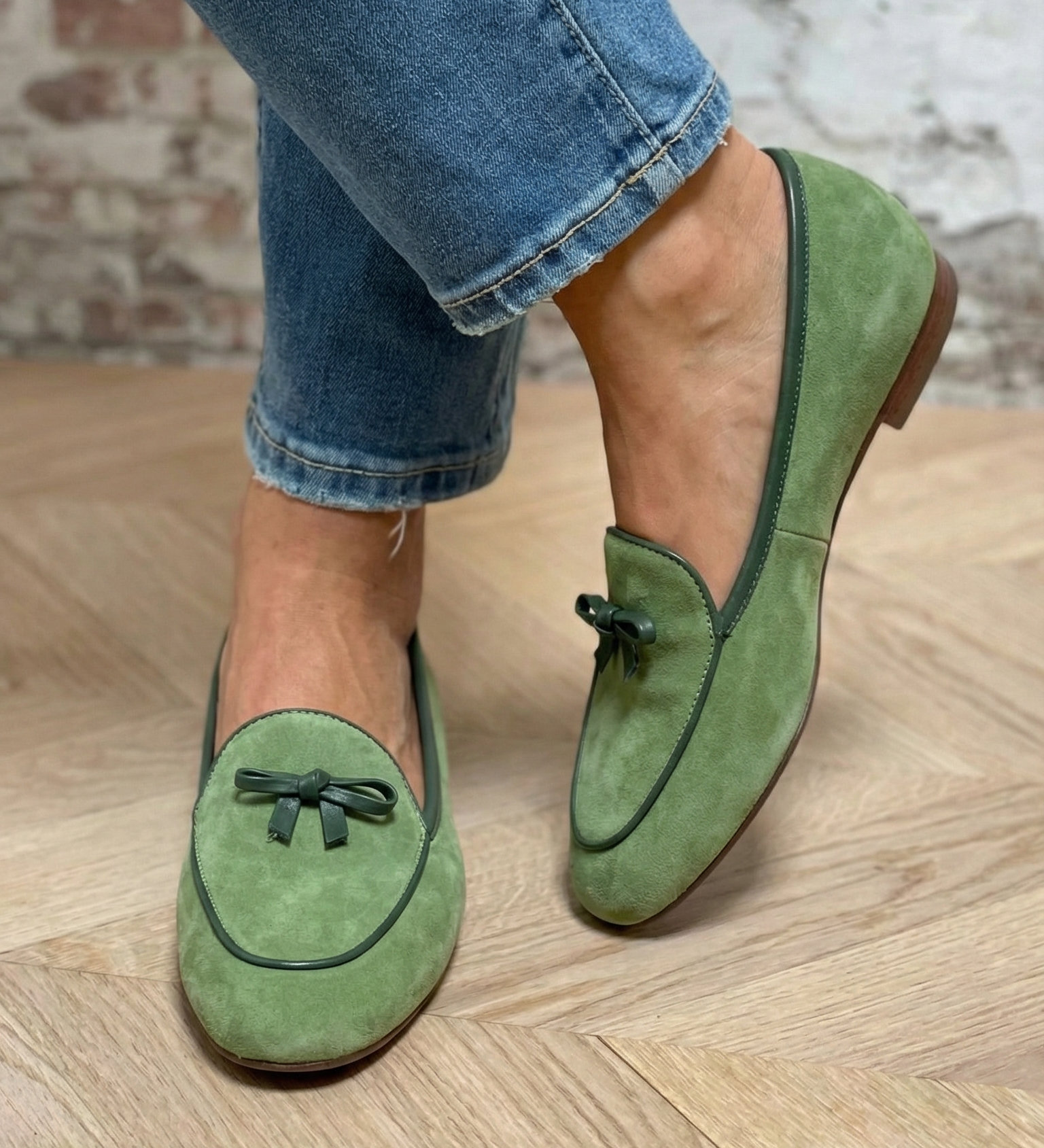 Geneviève - Chic Bow-Embellished Flat Shoes