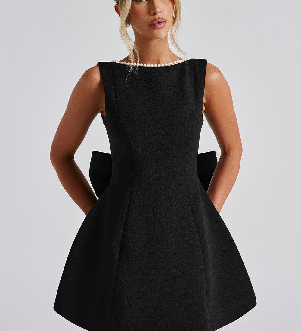 Kel | Chic Mini Dress