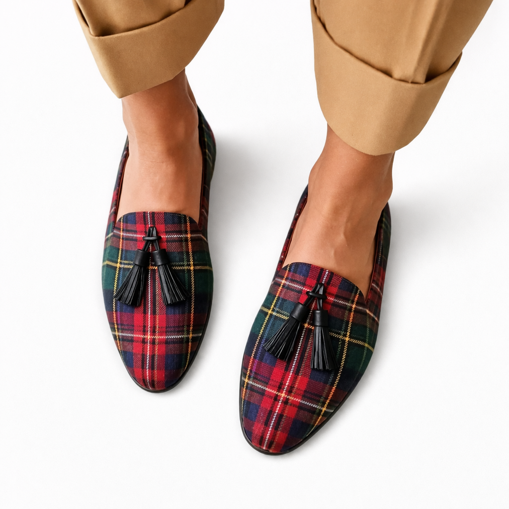 Carys - Classic Fringe Loafers