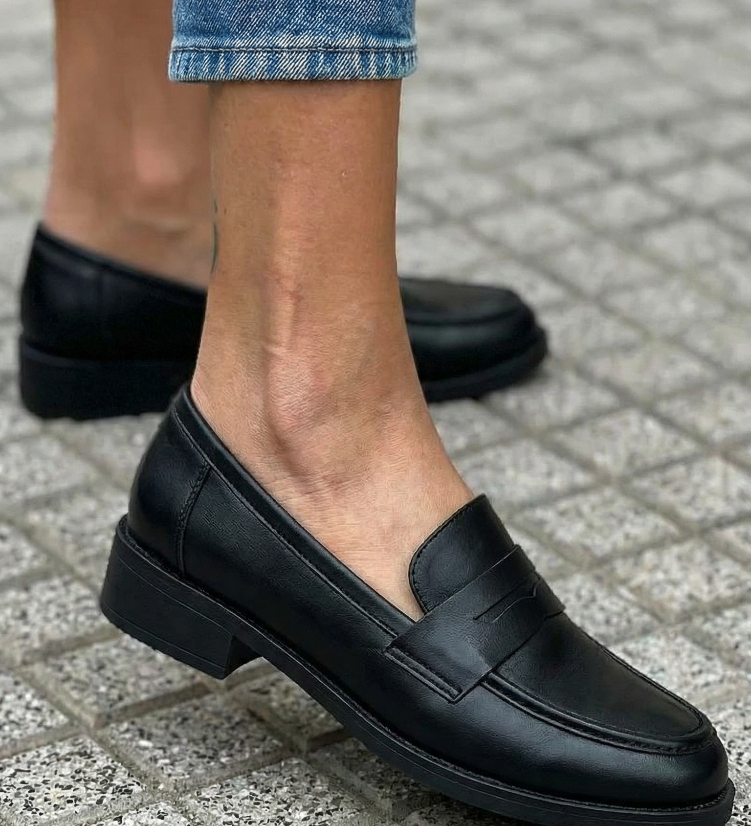 Evana - Classic Elegance Footwear