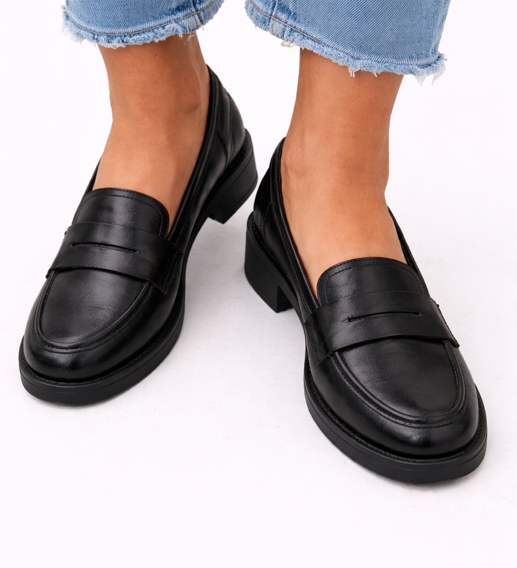 Evana - Classic Elegance Footwear