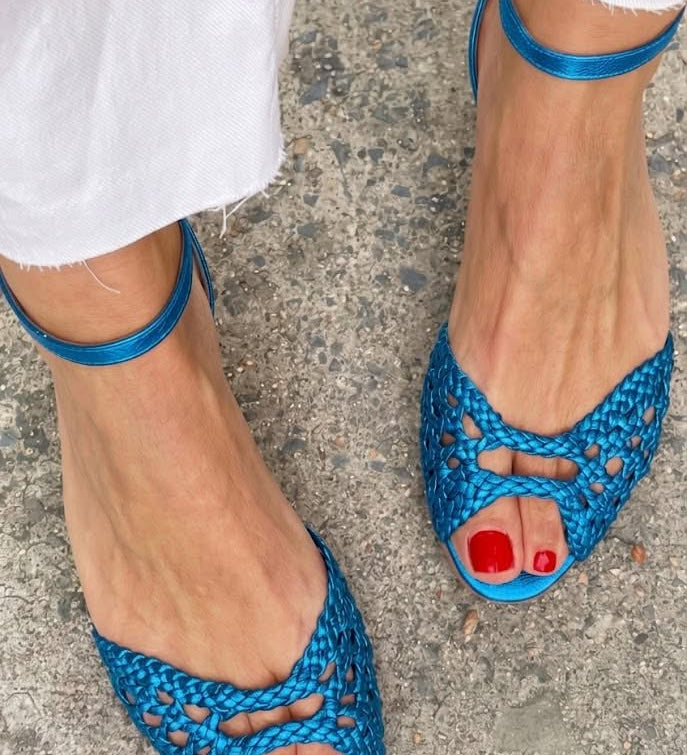 Isadora | Woven Gold Sandals