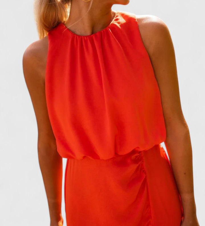 Theonae | Comfortable Midi Dress