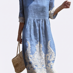 Margaux - Casual Women's Dress with Floral Pattern.