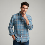 The Glenhurst Men’s Loose Fit Casual Retro Plaid Shirt